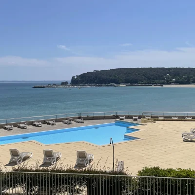 piscine residence cap morgat